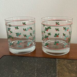 Vintage Set of 2 Cutler Christmas Glass 🎄